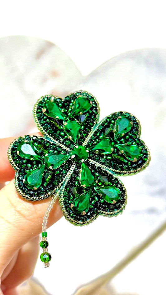 Handmade Green Crystal Clover Brooch: Lucky Beaded Pin