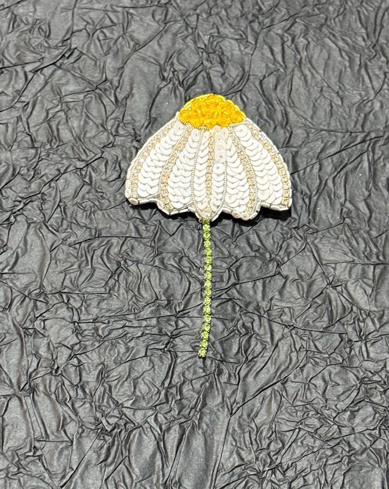 Handmade Beaded Chamomile Brooch: Sequined Floral Pin