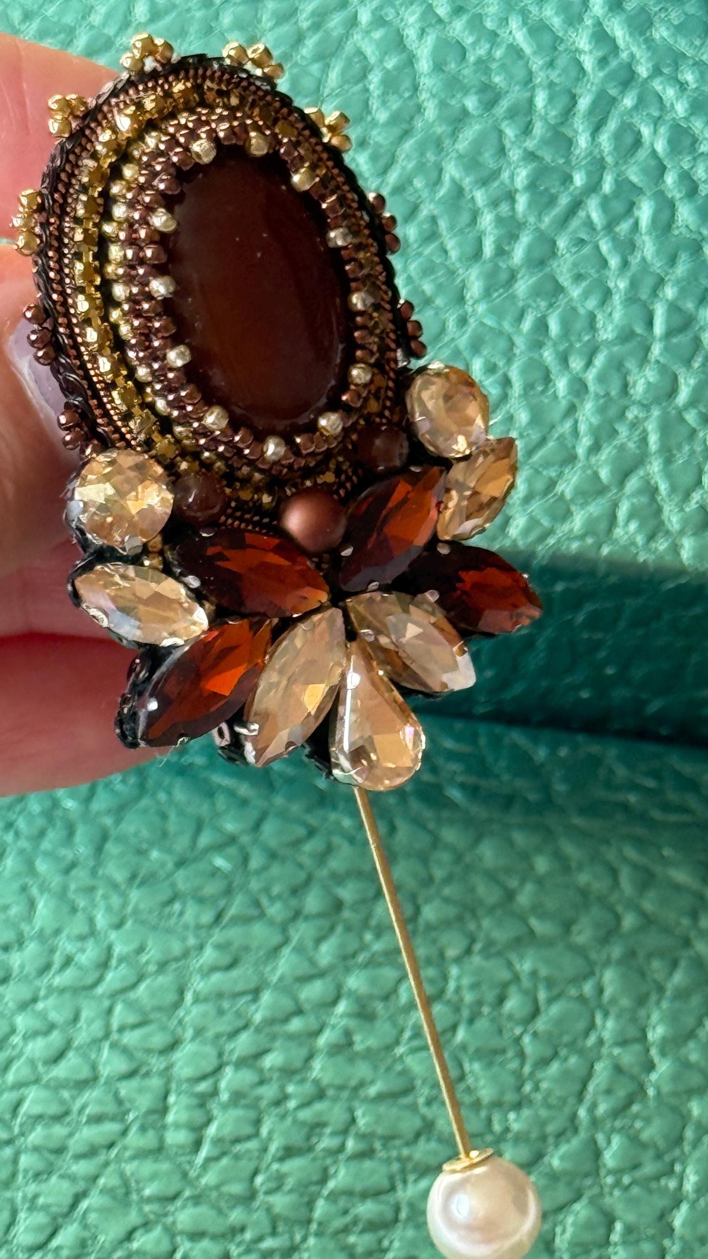 Handmade Brown Agate Brooch – Elegant Statement Jewelry