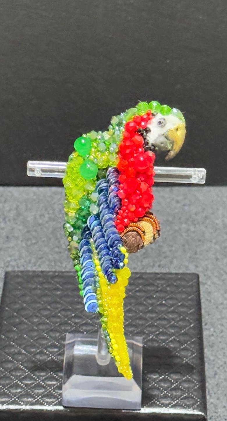 Handmade Parrot Beaded Brooch - Vibrant Tropical Bird Jewelry Pin