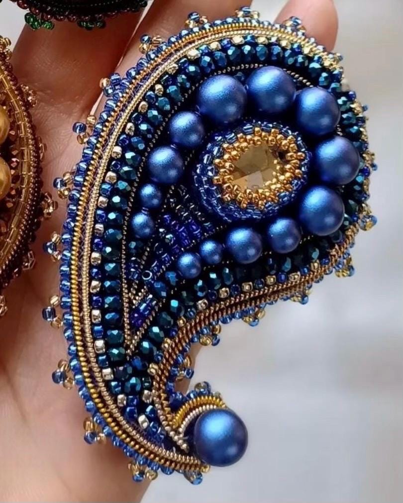 Beaded Paisley Brooch Pin: Crystal Pearl Bohemian Lapel Accessory