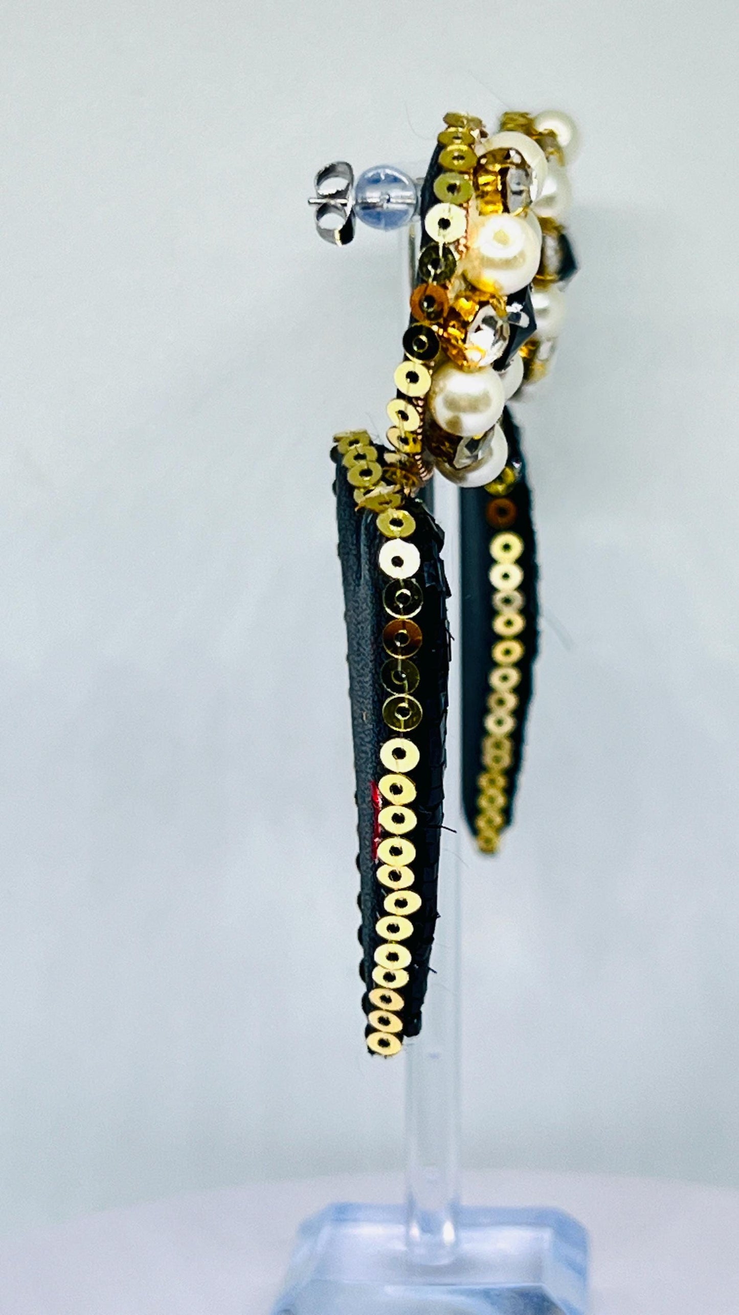 Black Heart Beaded Earrings: Handmade Pearl Crystal Statement Jewelry