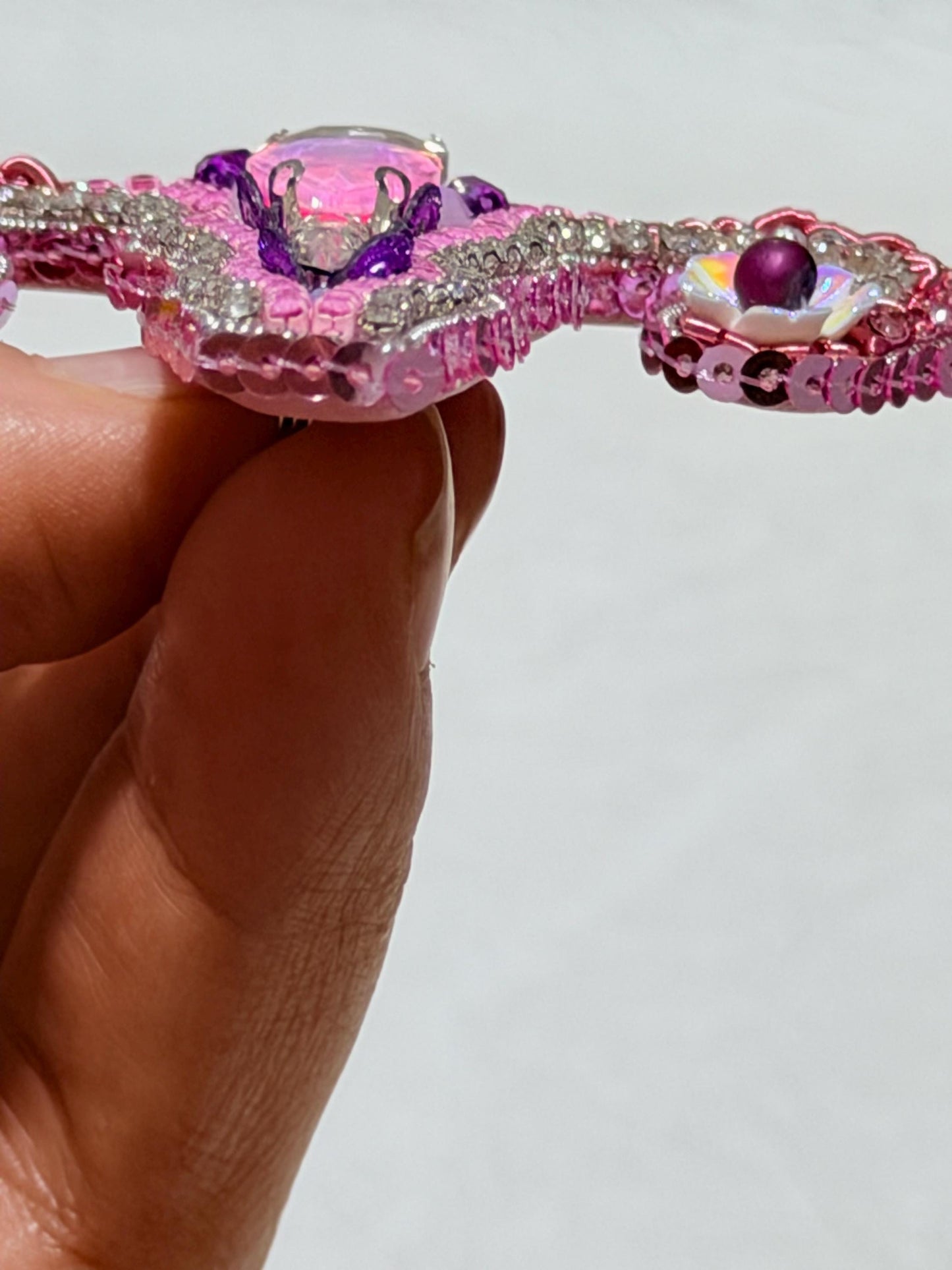 Handmade Beaded Uterus Brooch Pink – Feminist Jewelry, Anatomy Art Pin, Womb Power Statement Brooch, Unique Gift for  Midwife Doctor woman