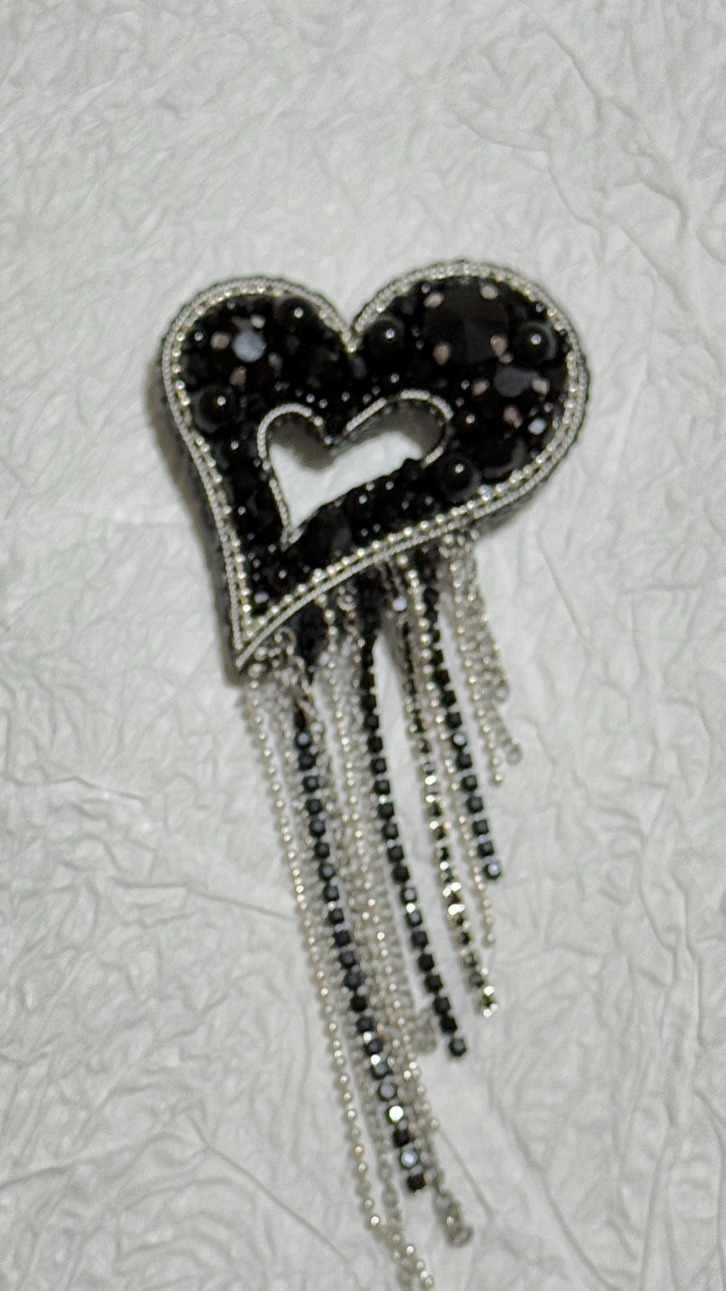 Handmade Black Heart Brooch – Gothic Beaded Crystal Pin – Statement Love Brooch – Romantic Valentine’s Gift – Dark Aesthetic Jewelry