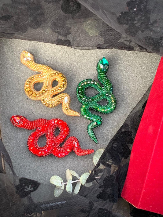 Handmade Beaded Snake Brooch: Gothic Serpent Pin, Year of the Snake