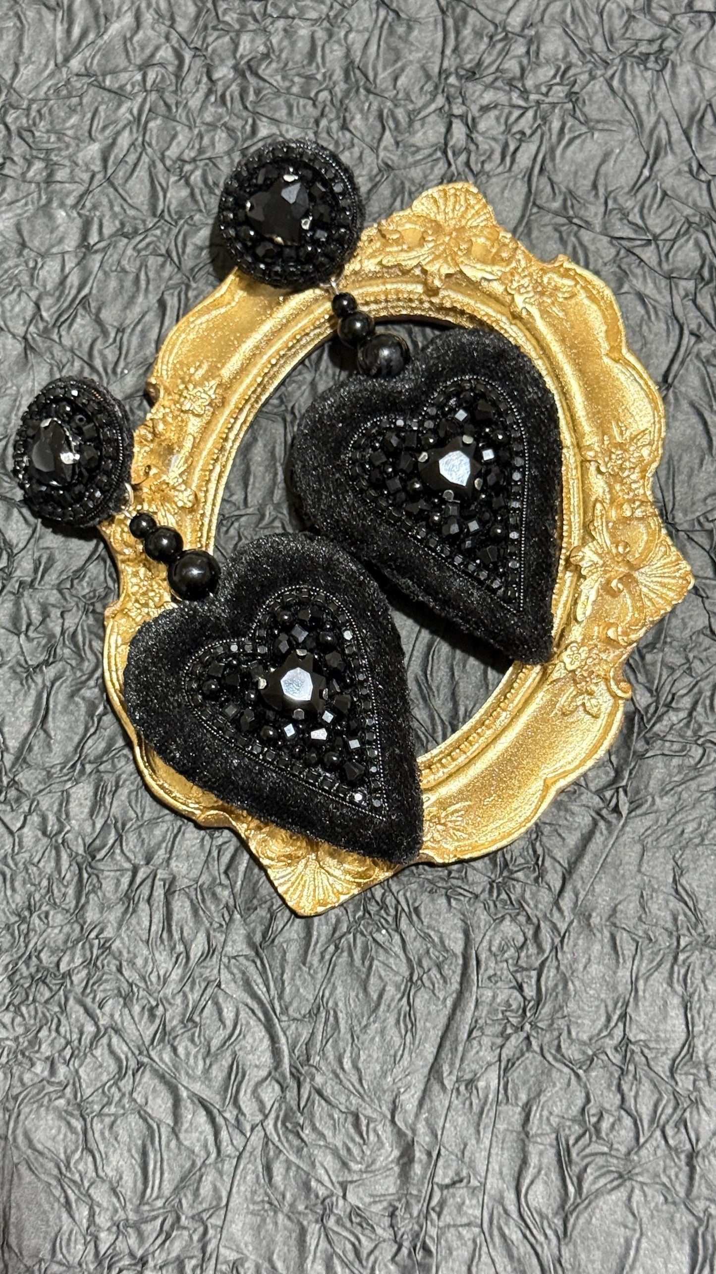 Handmade Black Velvet Heart Dangle Earrings: Gothic Beaded Jewelry