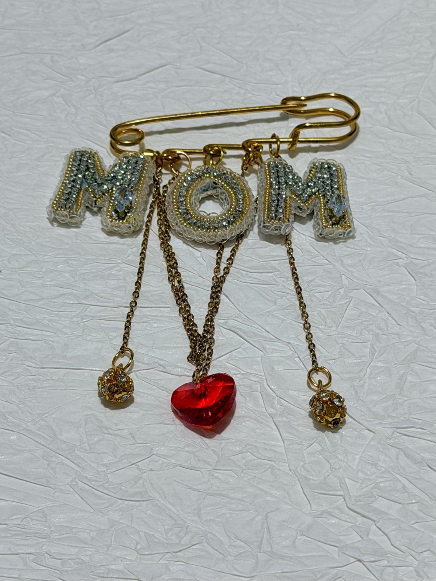 Handmade Beaded MOM Brooch – Crystal Heart, Gold Tone Pin