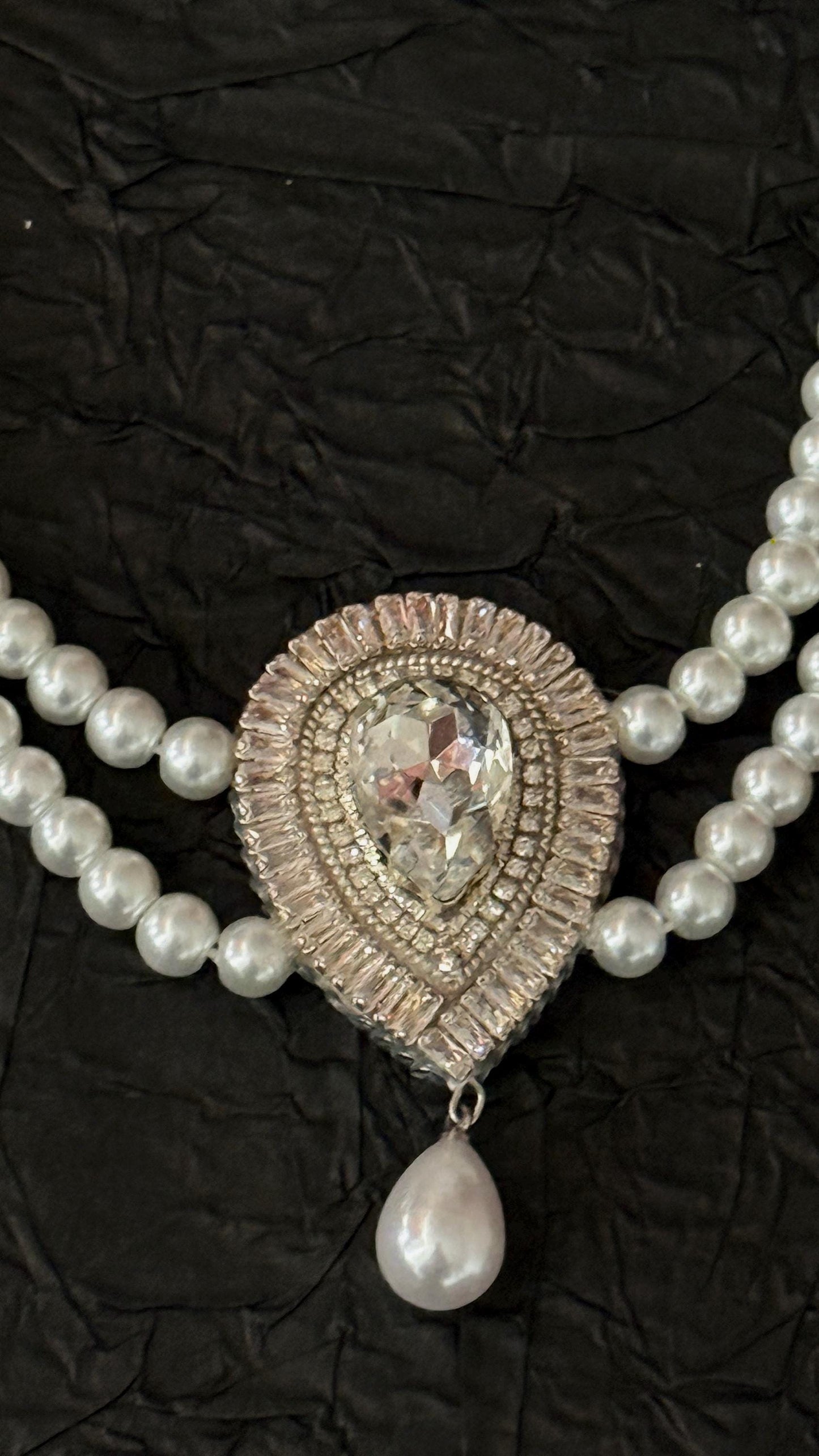 Handmade Pearl Crystal Choker: Bridal Statement Necklace