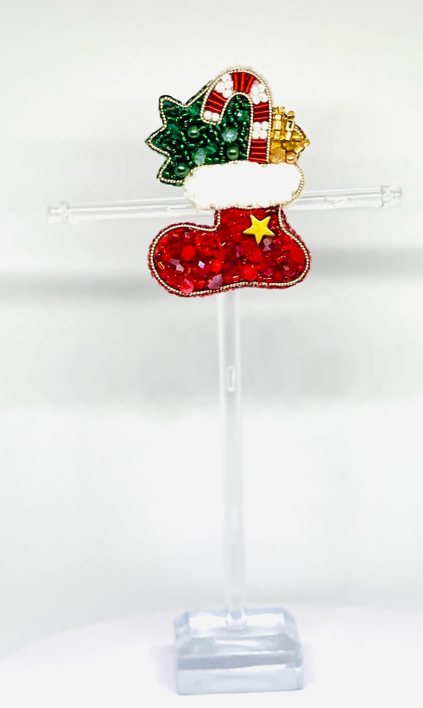 Handmade Beaded Christmas Stocking Brooch – Festive Accessories for Holiday Outfits and Gifts