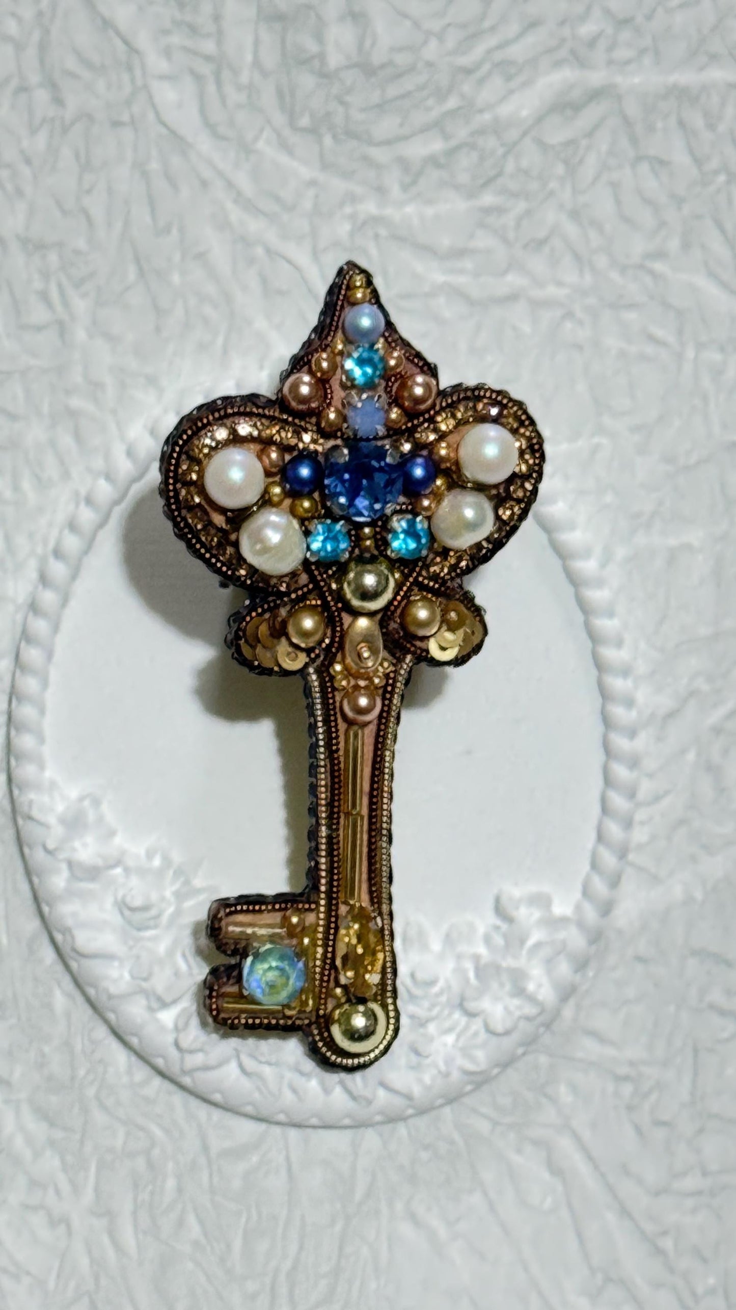 Handmade Beaded Key Brooch: Vintage-Inspired Pearl & Crystal Pin