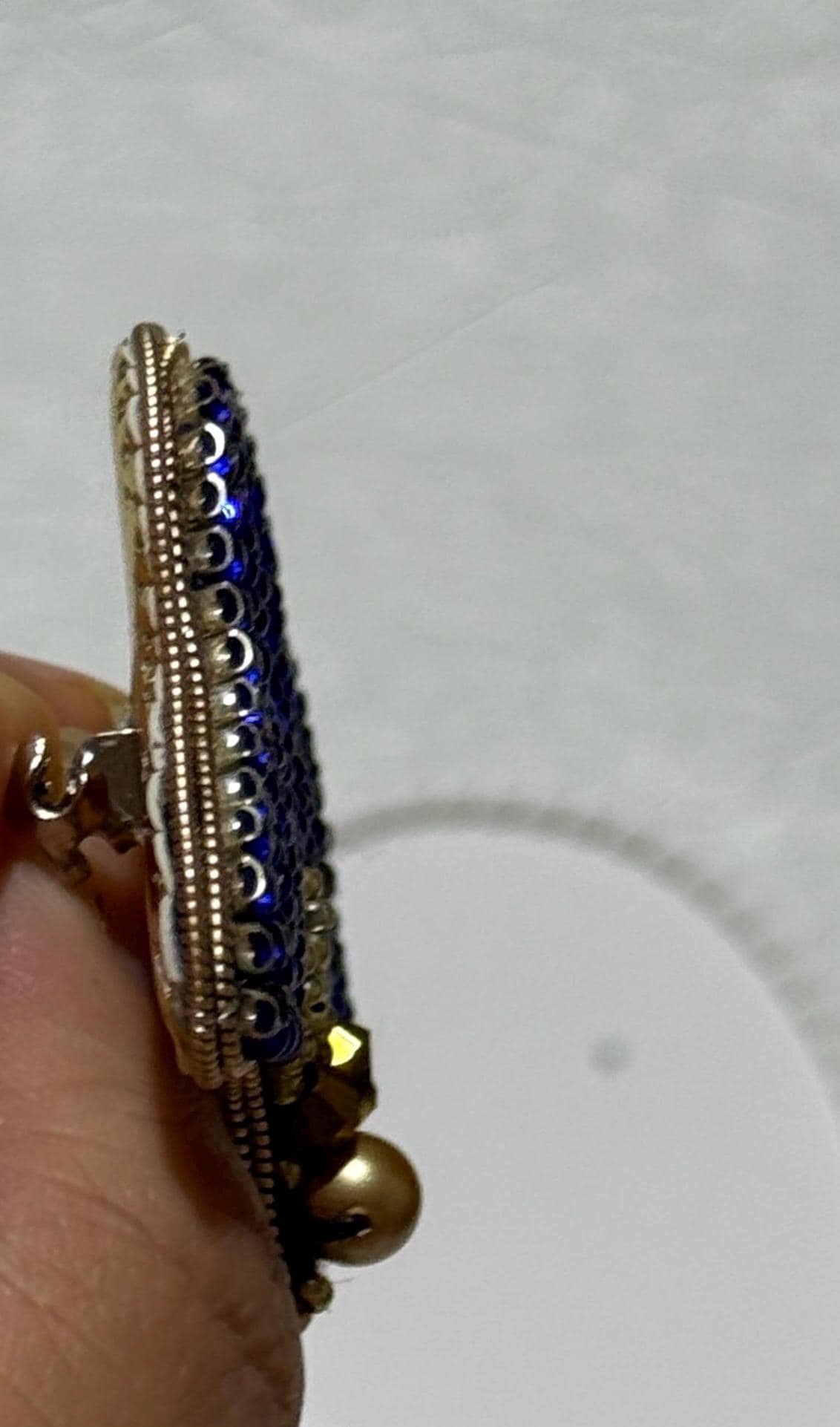 Handmade Blue Beaded Ginkgo Leaf Brooch - Elegant Accessory