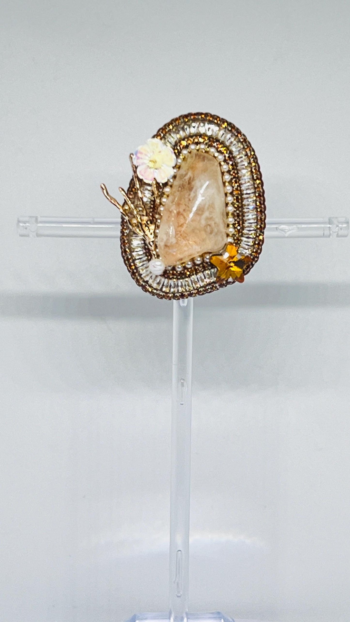 Handmade Citrine Stone Brooch: Beaded Gemstone Pin with Pearls
