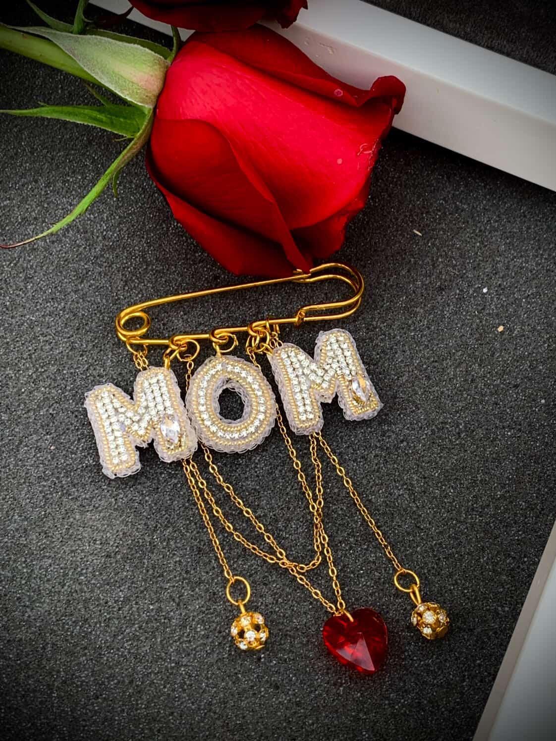 Handmade Beaded MOM Brooch – Crystal Heart, Gold Tone Pin