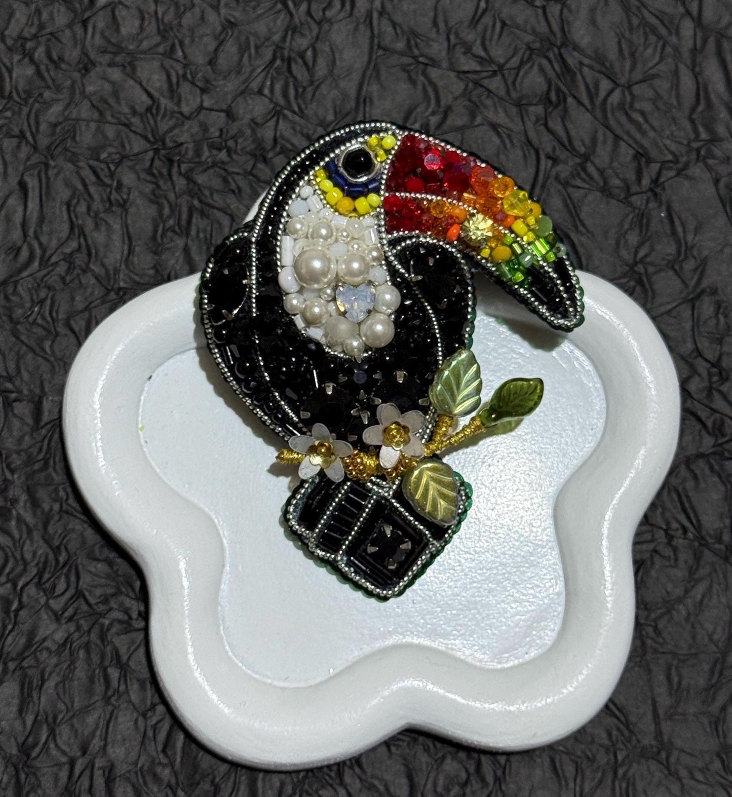 Handmade Beaded Toucan Brooch: Colorful Tropical Bird Pin