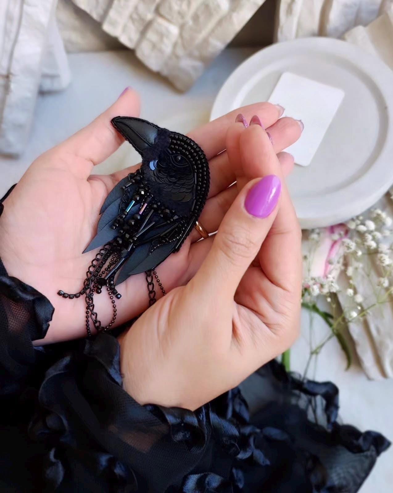 Handmade Beaded Raven Brooch, Gothic Bird Pin, Dark Fantasy Jewelry