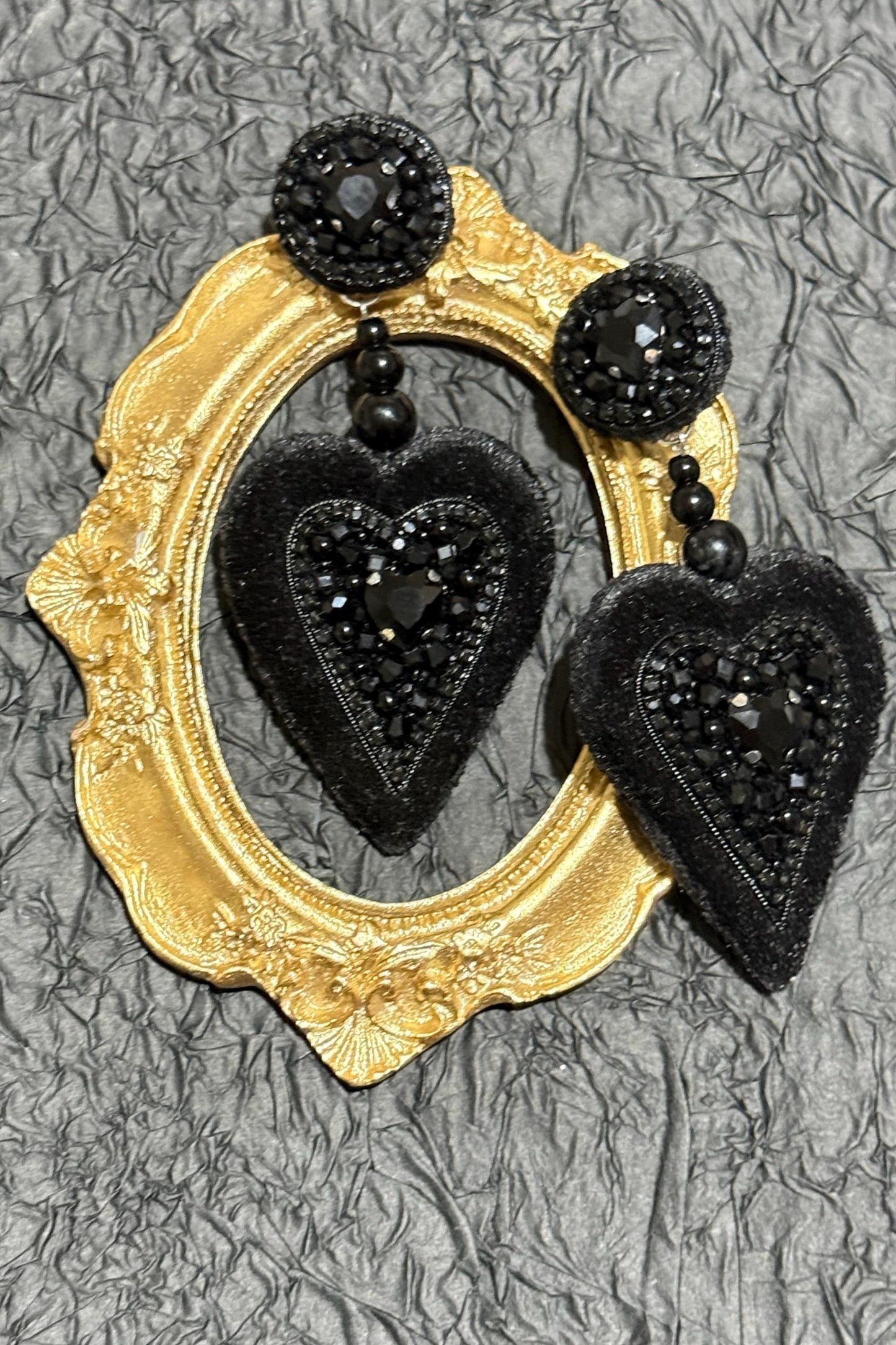 Handmade Black Velvet Heart Dangle Earrings: Gothic Beaded Jewelry