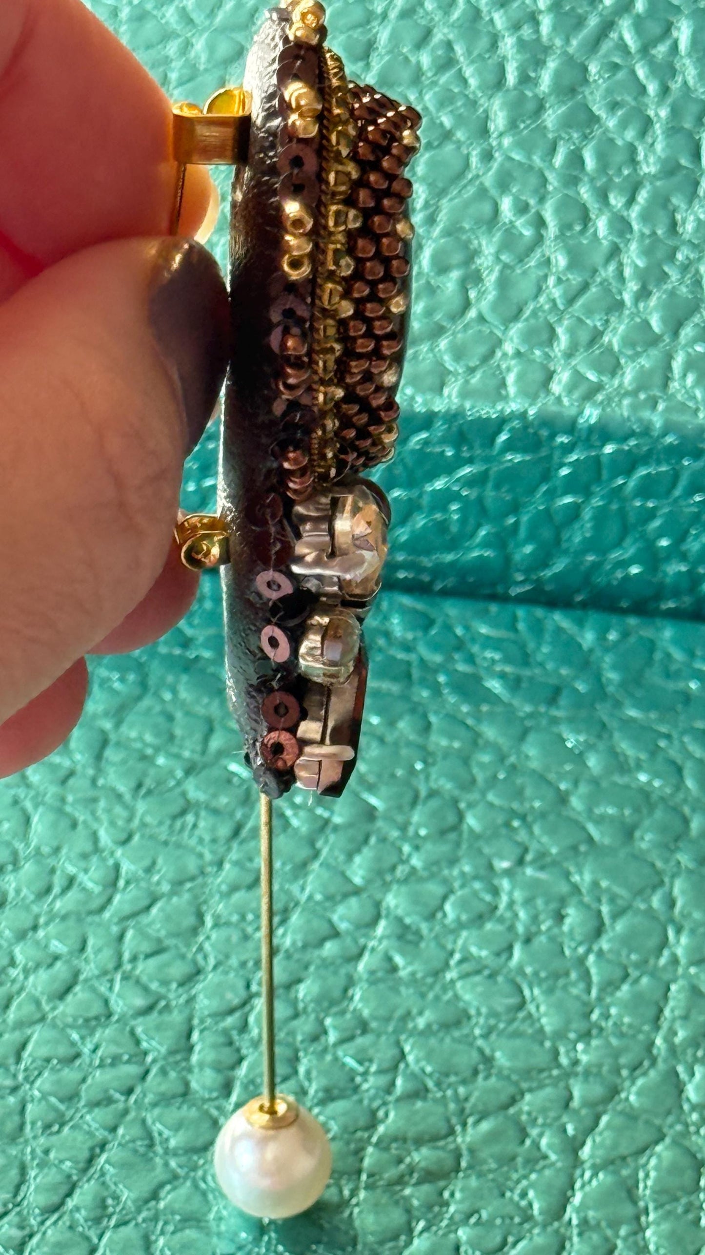 Handmade Brown Agate Brooch – Elegant Statement Jewelry