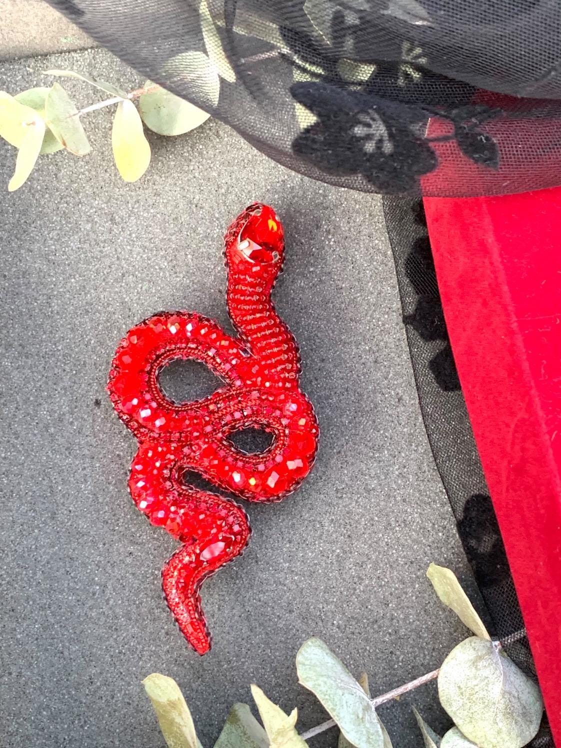 Handmade Beaded Snake Brooch: Gothic Serpent Pin, Year of the Snake