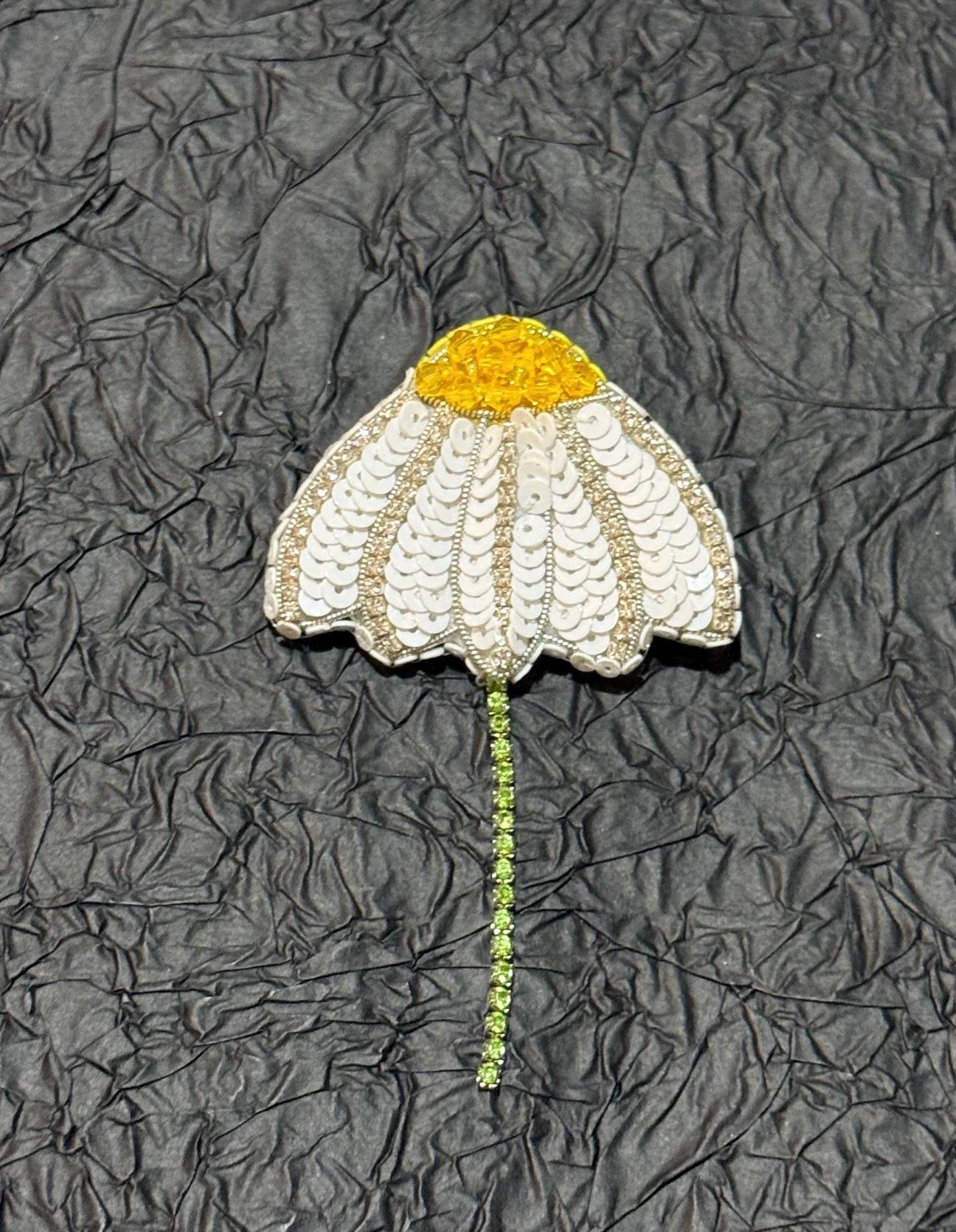 Handmade Beaded Chamomile Brooch: Sequined Floral Pin