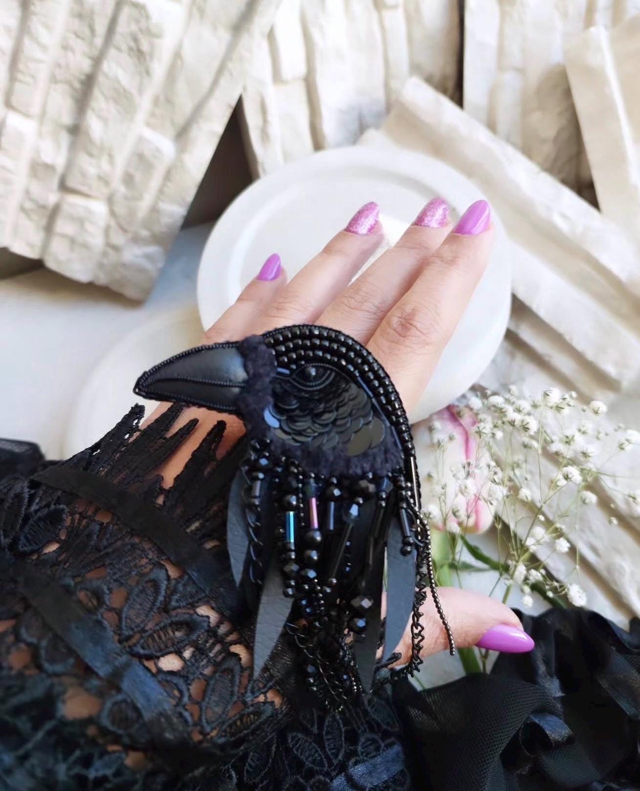 Handmade Beaded Raven Brooch, Gothic Bird Pin, Dark Fantasy Jewelry