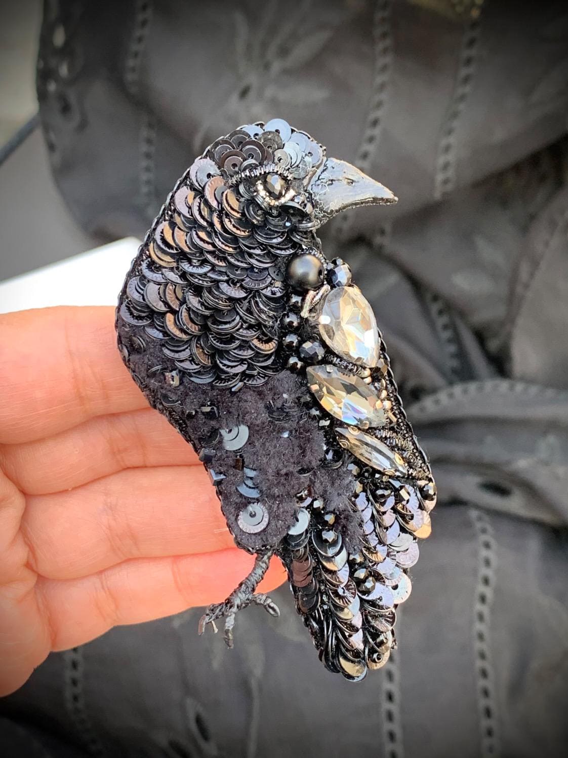 Handmade Beaded Raven Brooch – Gothic Sequined Bird Pin