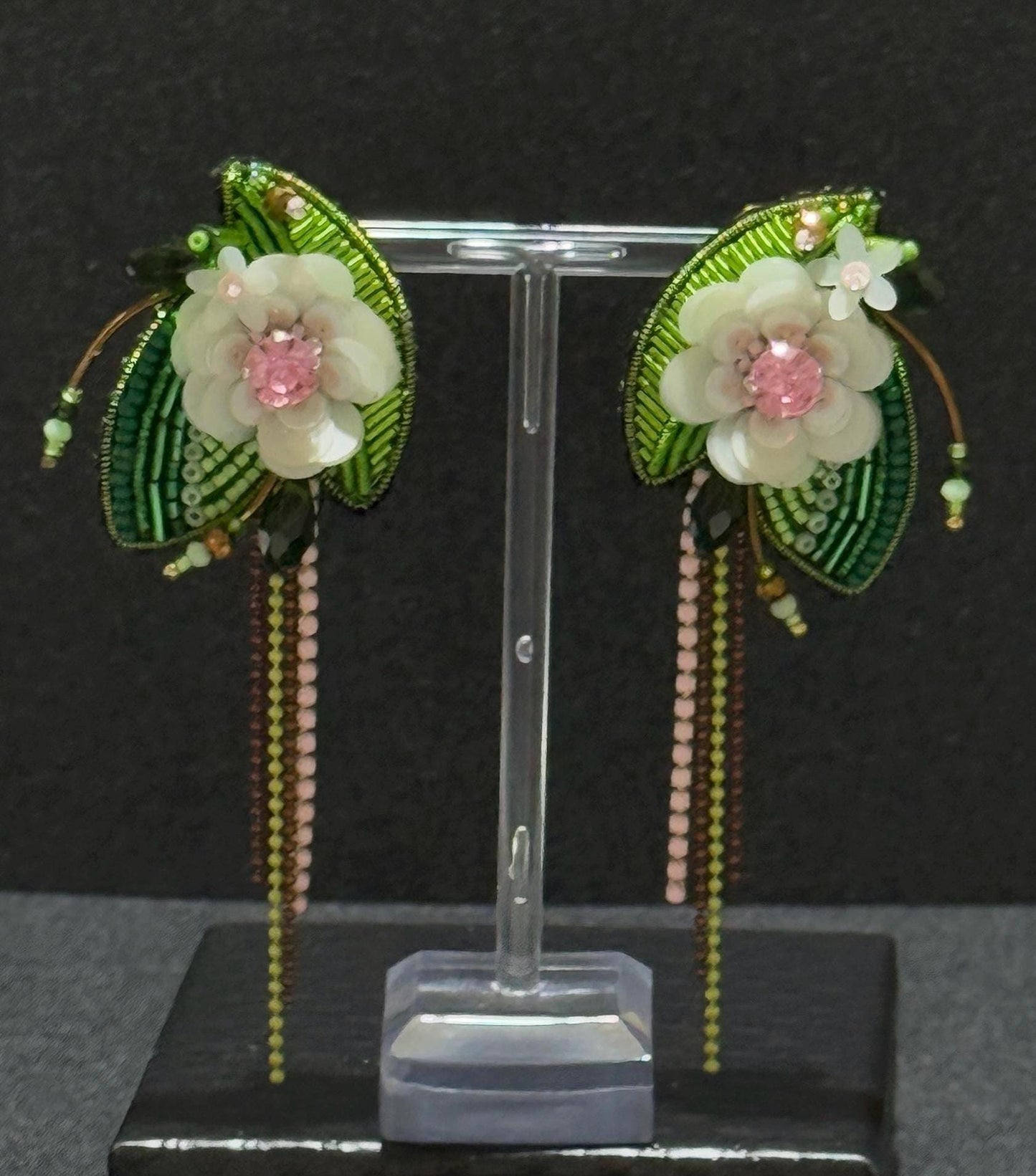 Handmade Green Floral Beaded Earrings – Elegant Nature-Inspired Statement Jewelry