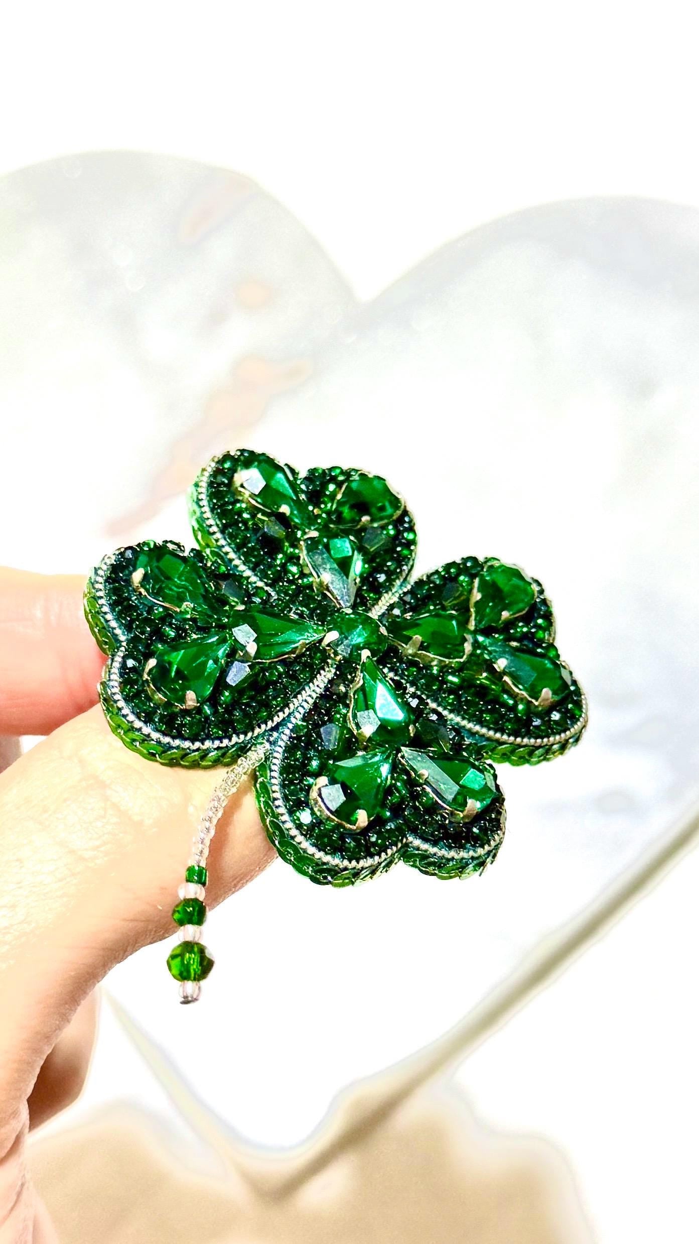 Handmade Green Crystal Clover Brooch: Lucky Beaded Pin