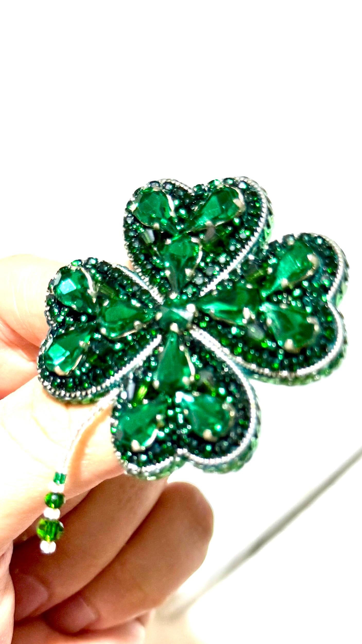 Handmade Green Crystal Clover Brooch: Lucky Beaded Pin