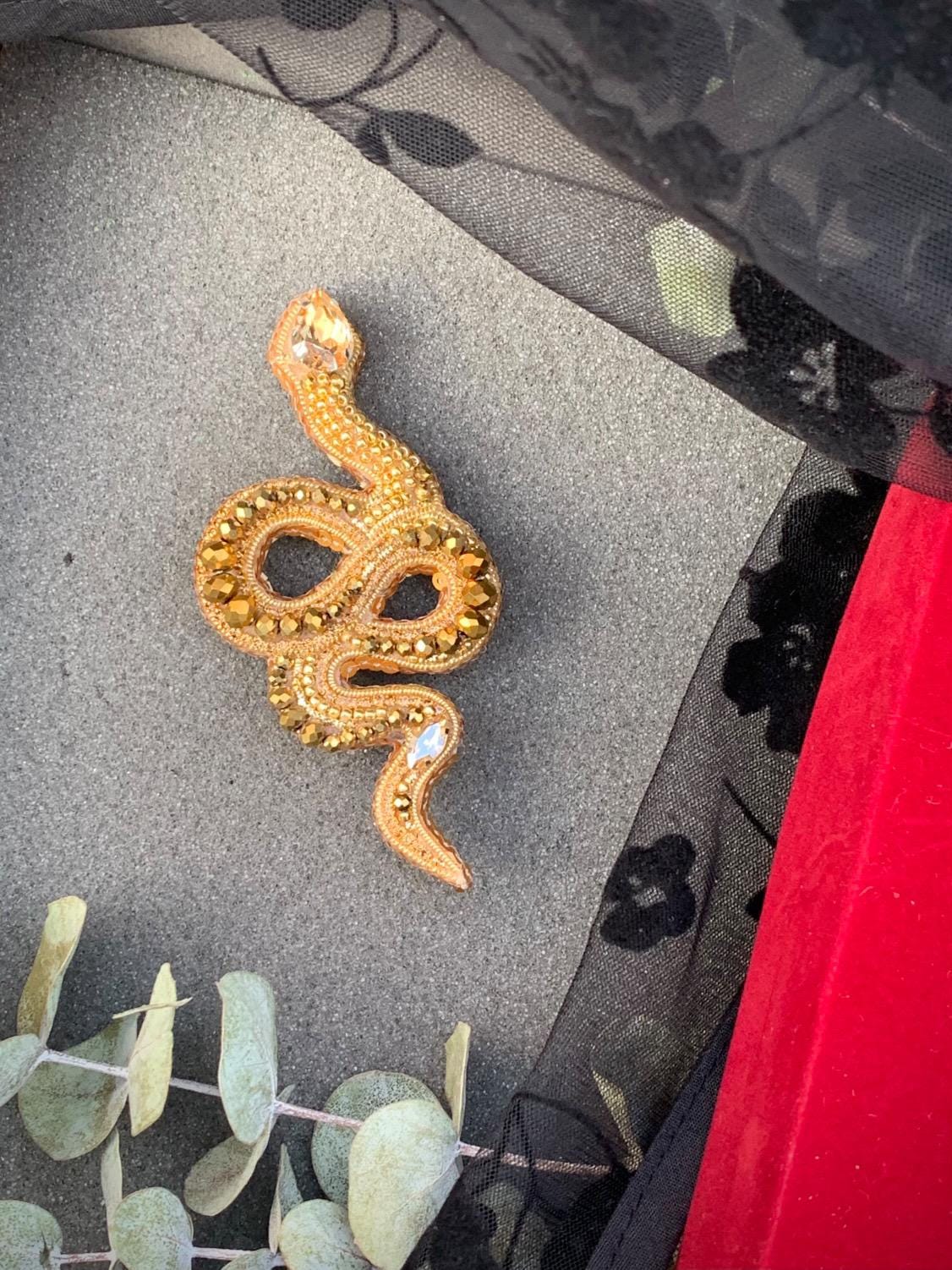 Handmade Beaded Snake Brooch: Gothic Serpent Pin, Year of the Snake