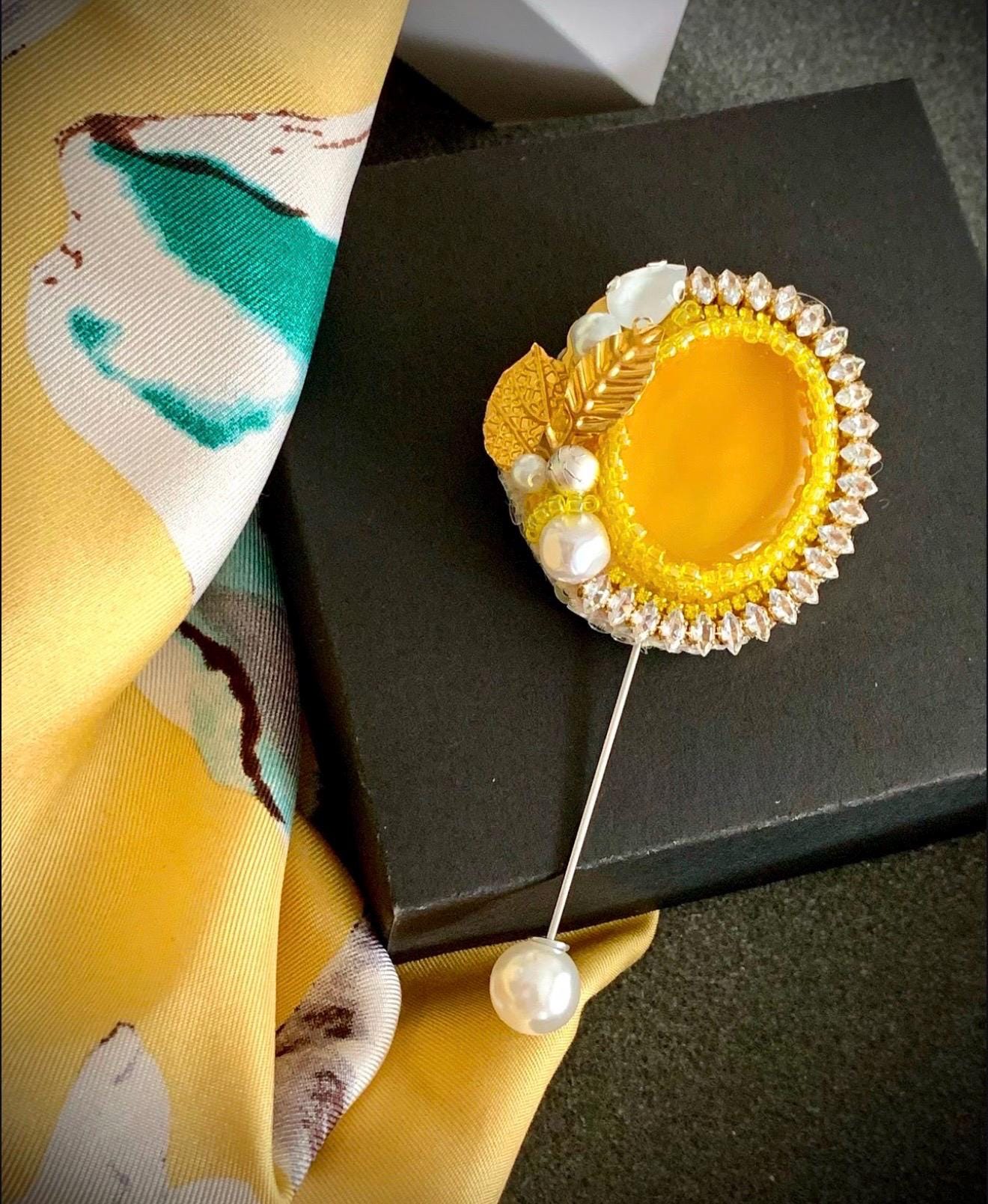 Elegant Yellow Agate Pin Brooch with Pearl and Crystal Details