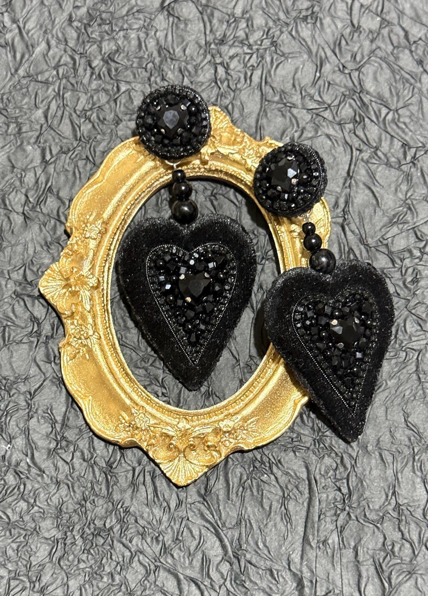 Handmade Black Velvet Heart Dangle Earrings: Gothic Beaded Jewelry